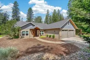 360 Hogans Way, CHEWELAH, WA 99109