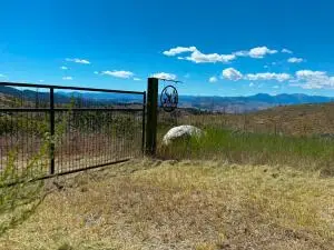 94 Allen Dr, Oroville, WA 98844 - #2