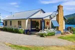 46273 Larson Beach Rd, LOON LAKE, WA 99148