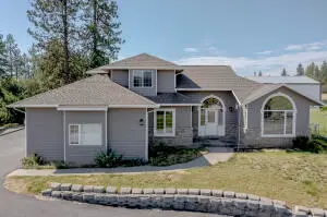 1107 Pinebrook Dr, CHEWELAH, WA 99109