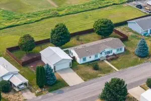 216 Quartzite Loop, CHEWELAH, WA 99109