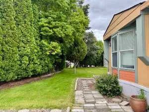 106 S Flora Rd, Spokane Valley, WA 99016 - #3