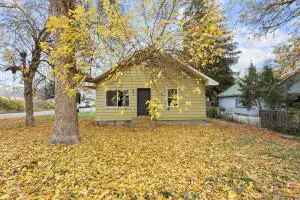 301 2nd Ave, CUSICK, WA 99119