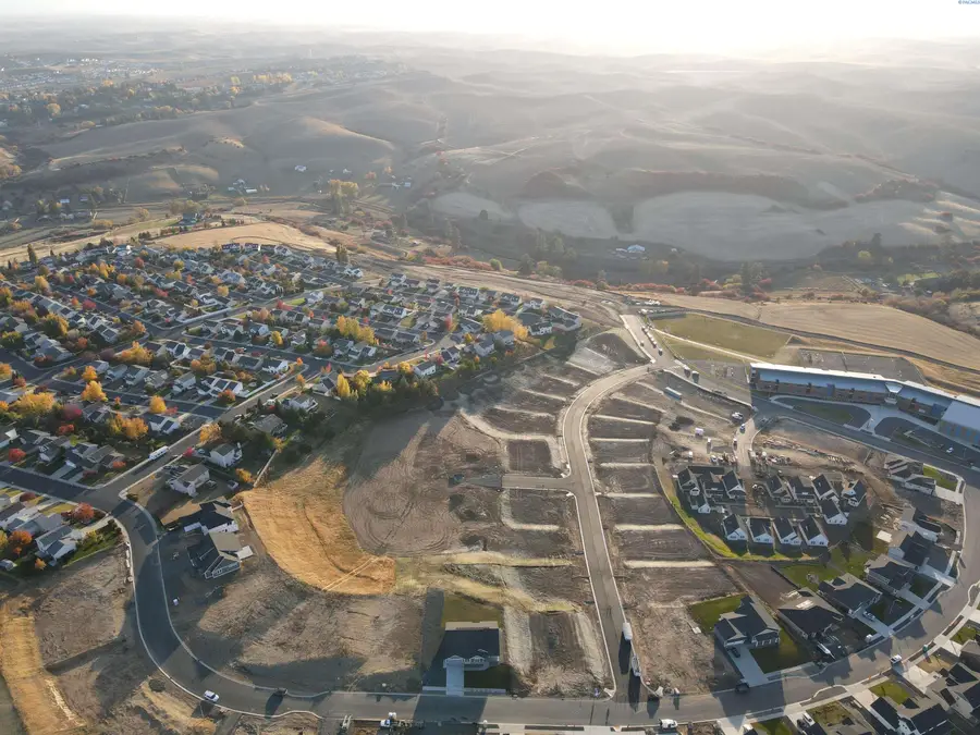 1135 NW Overlook Drive, Pullman, WA 99163 - Image #2