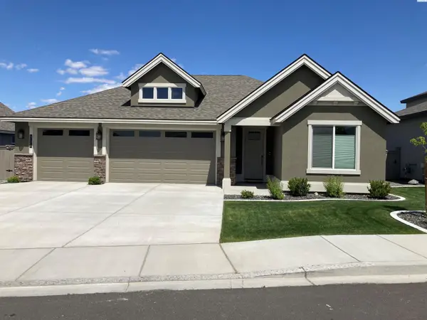 3170 Mountain Quail Ln, Richland, WA 99354