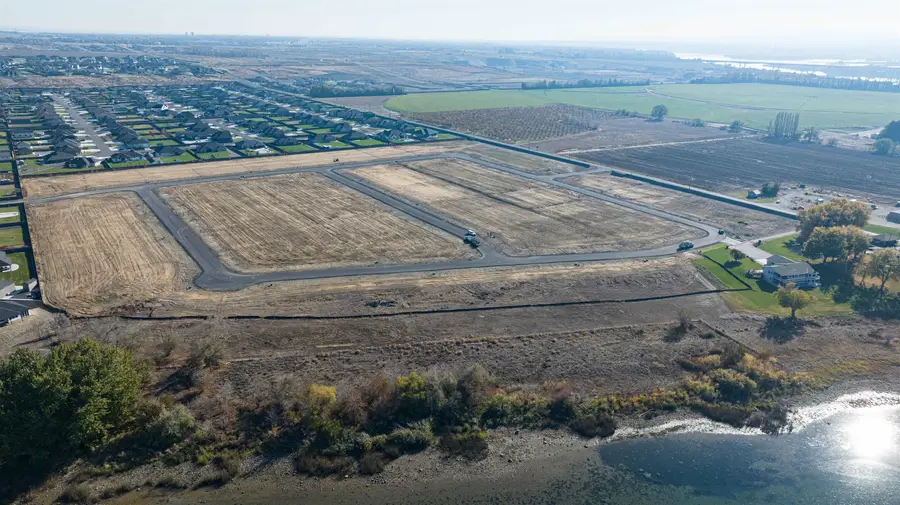 6638 Elvy Way #13, Pasco, WA 99301 - Image #2