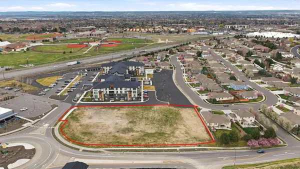 4668 W Hildebrand Blvd., Kennewick, WA 99337