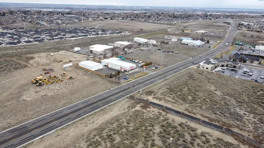 9440 W Clearwater, Kennewick, WA  - #3