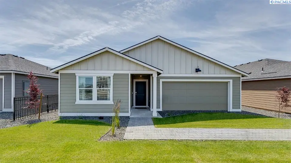 11324 Norfolk Drive, Pasco, WA 99301 - Image #1
