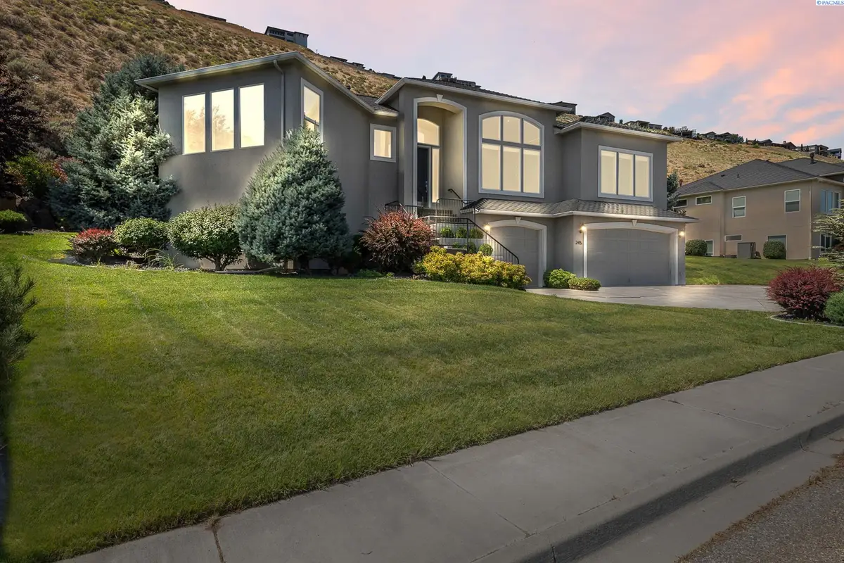 245 Meadow Hills Drive, Richland, WA 99352 - Image #1