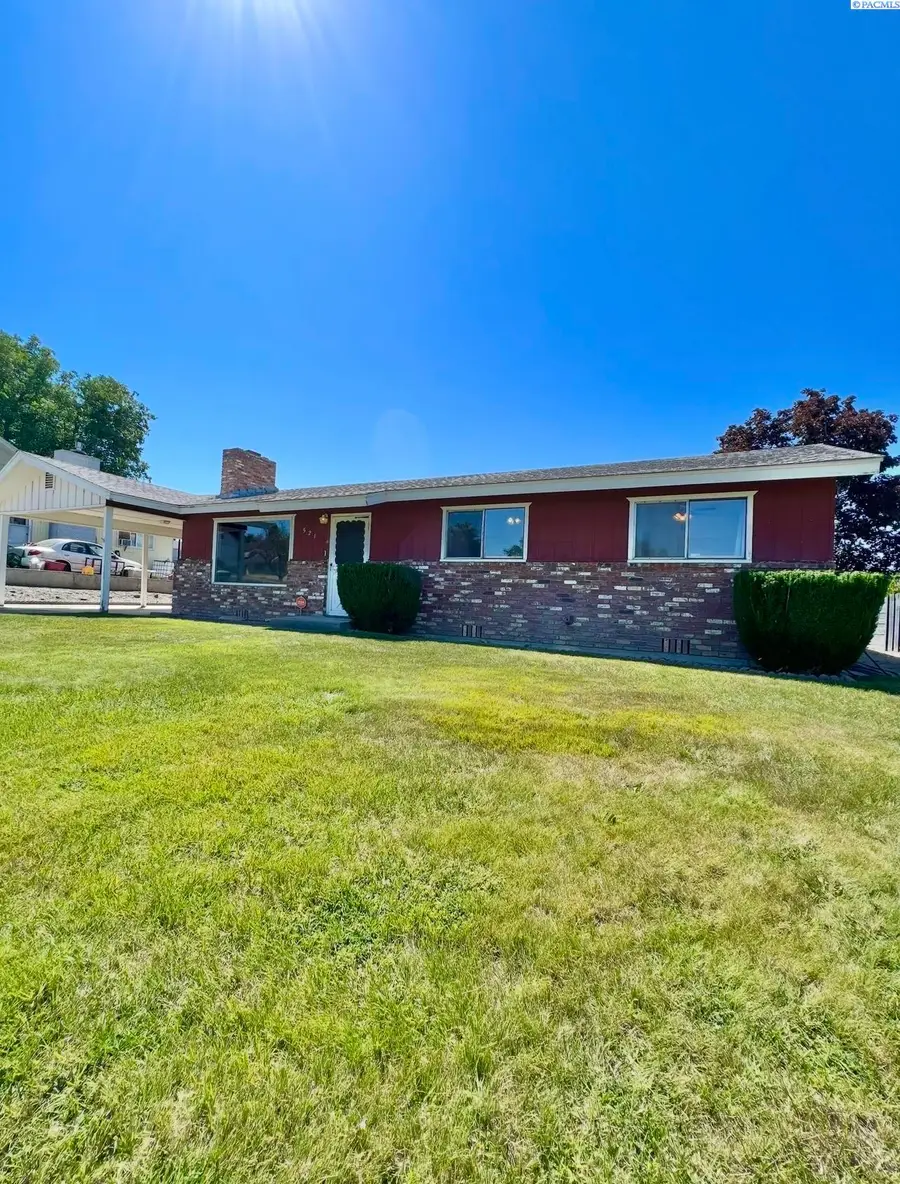 521 Terry St., Sunnyside, WA 98944 - Image #2