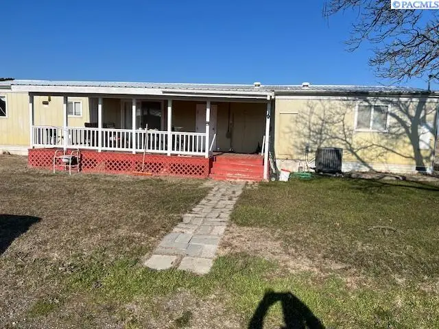 163201 W Apricot Rd, Prosser, WA 99350 - Image #1