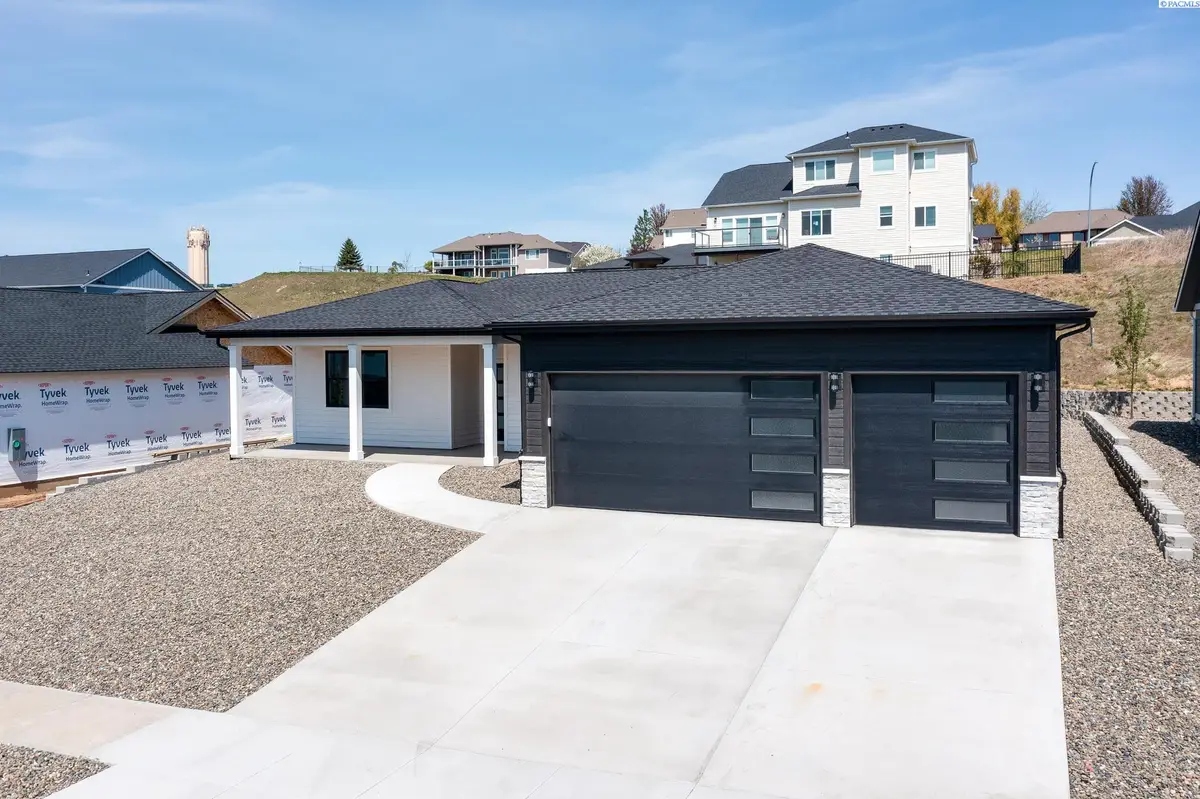 590 SW Cayuse St, Pullman, WA 99163 - Image #1