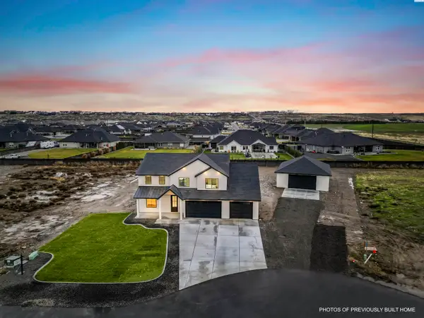 184 Taylor Lane, Pasco, WA 99301