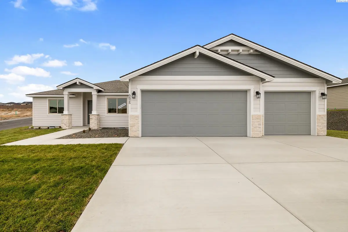 6626 W 30th Pl, Kennewick, WA 99338 - Image #1