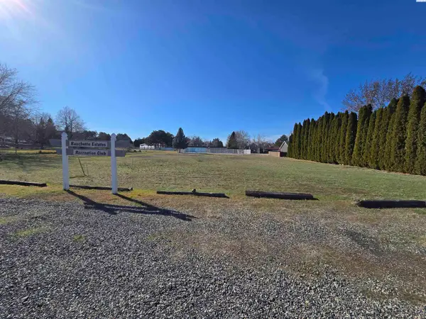 800 S Jefferson #Lot 1, Kennewick, WA 99336