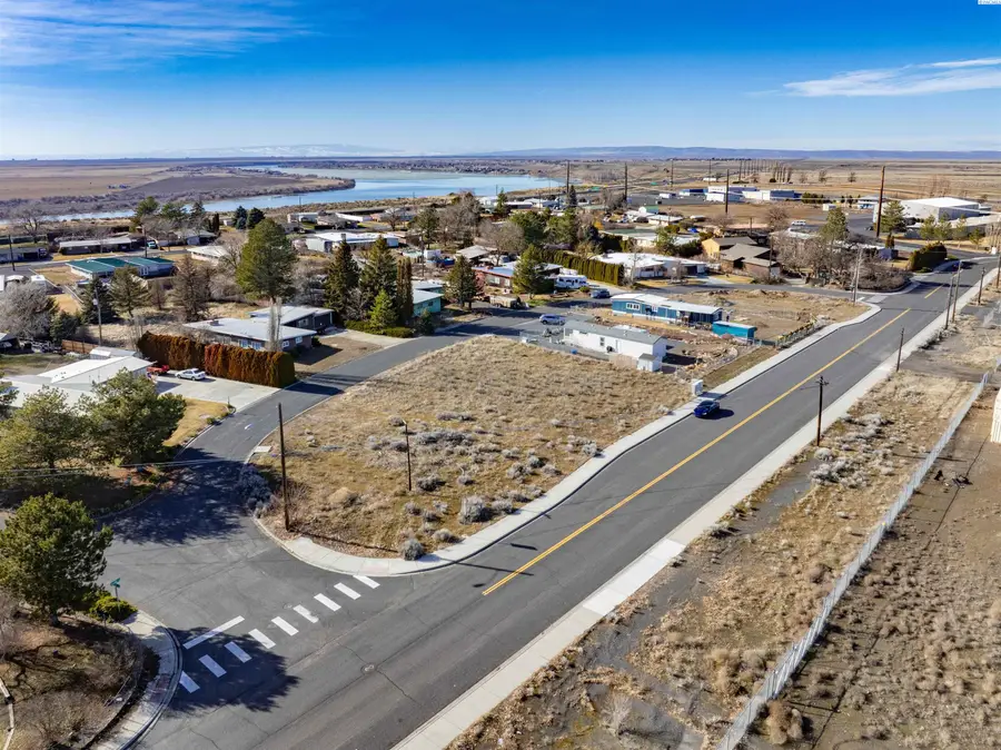 538 Fairchild Lp, Moses Lake, WA 98837 - Image #3