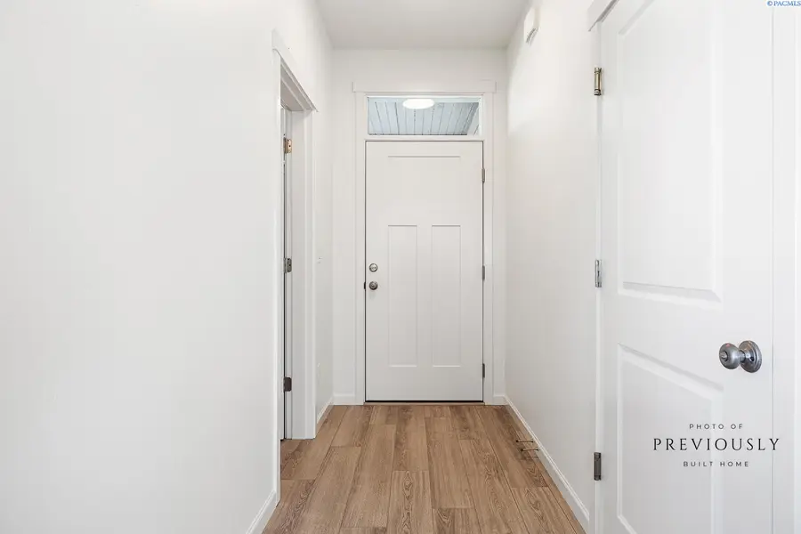 1201 17th St, Benton City, WA 99320 - Image #3