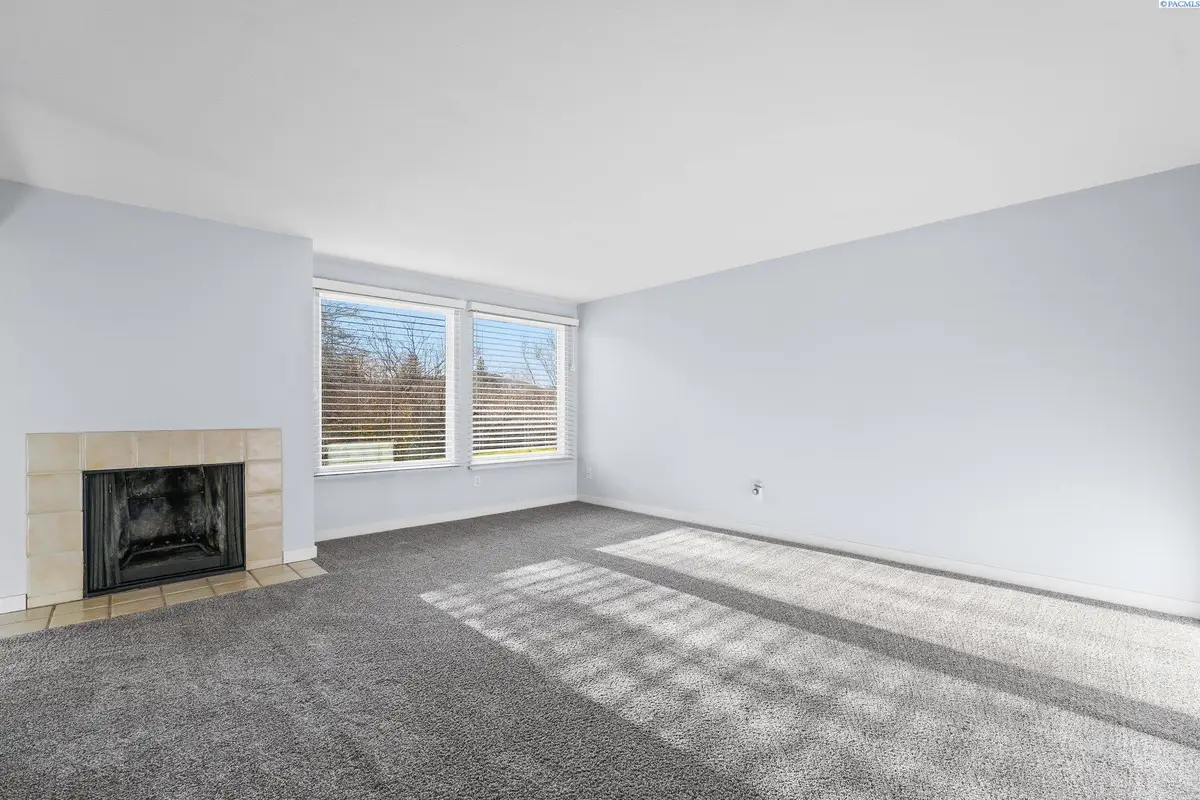 303 Gage Boulevard #122 #122, Richland, WA 99352 - Image #1