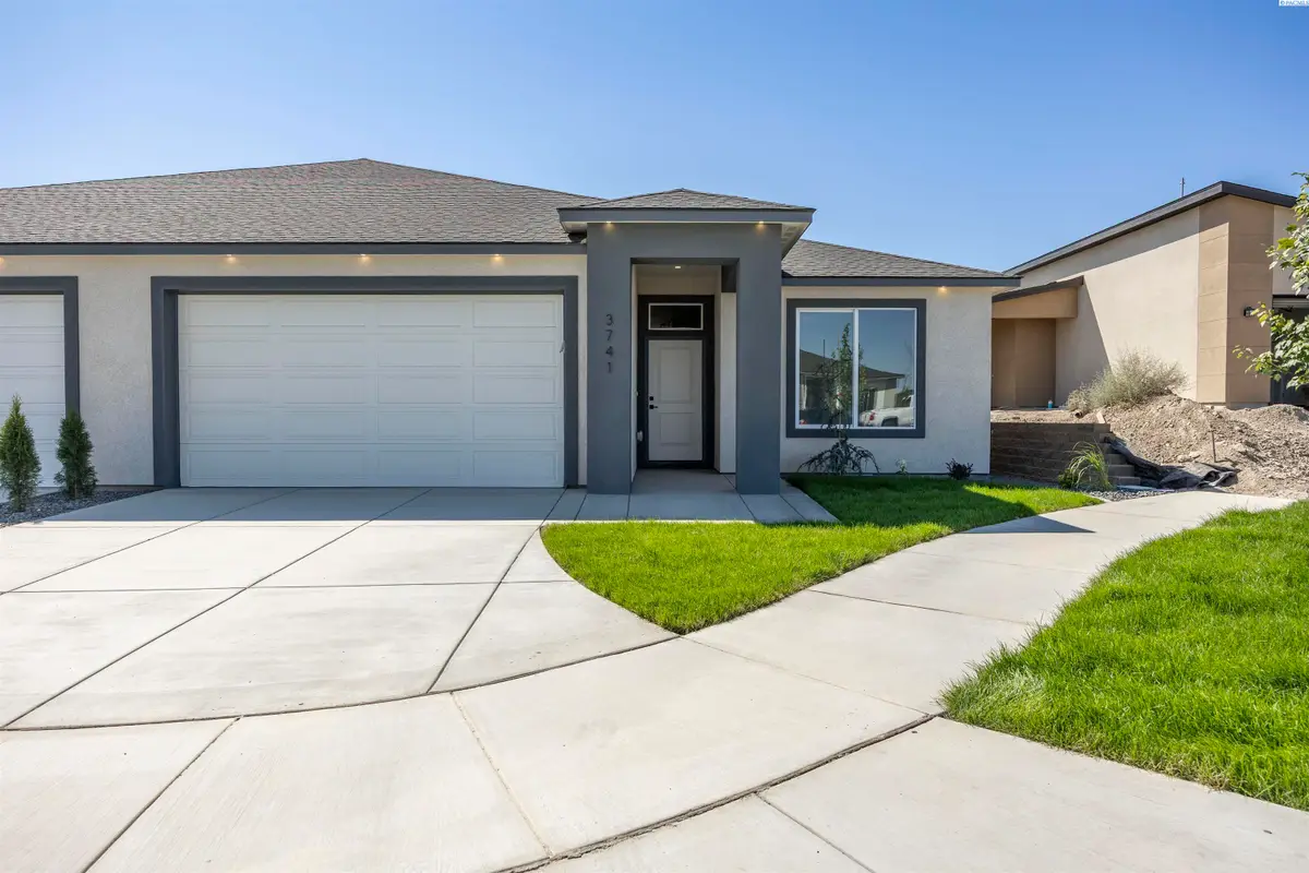 3741 Nuthatch St, Richland, WA 99352 - Image #1