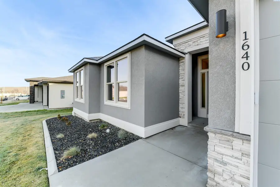 1640 Palermo Ave, Richland, WA 99352 - Image #2