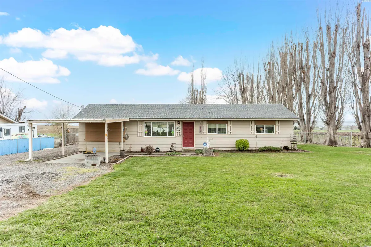 4302 Independence Road, Sunnyside, WA 98944 - Image #1