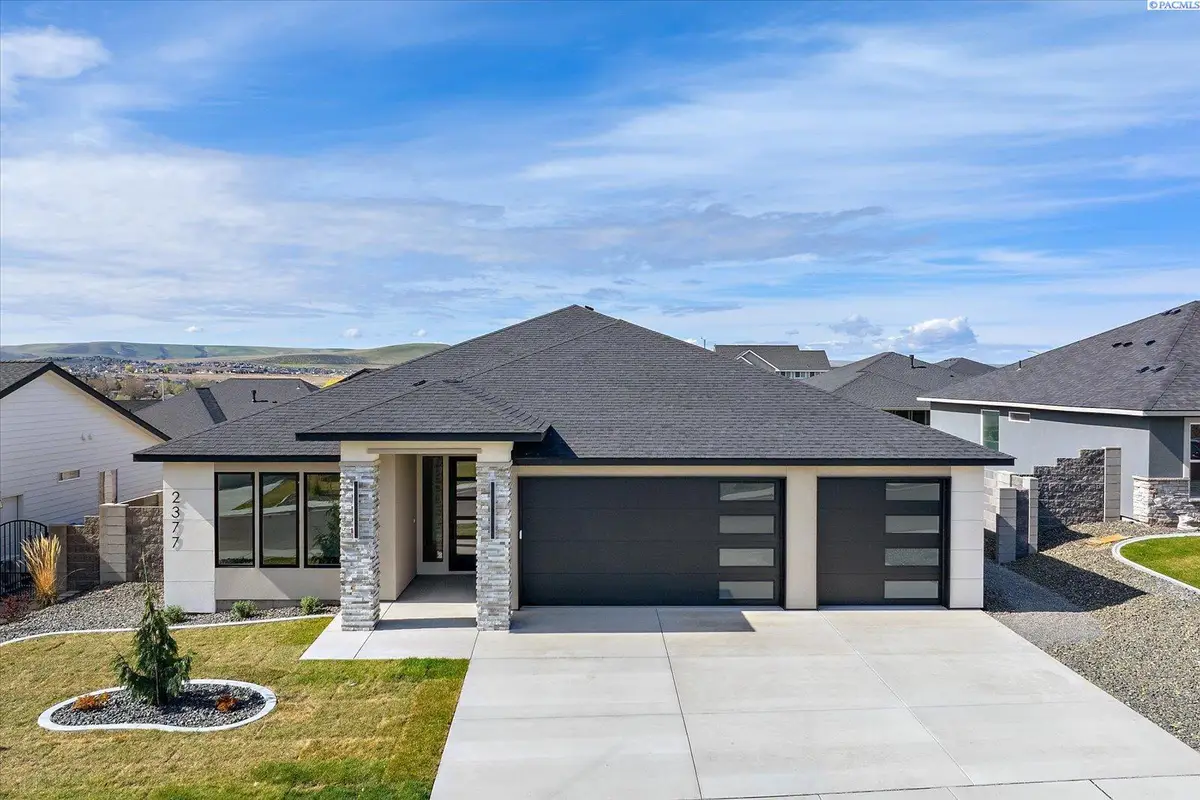 2377 Maggio Loop, Richland, WA 99352 - Image #1
