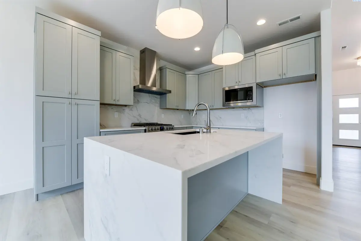 1656 Palermo Ave, Richland, WA 99352 - Image #1