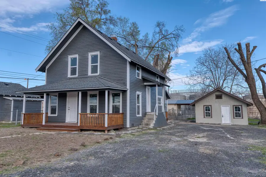 503 Grandridge Ave, Grandview, WA 98930 - #3
