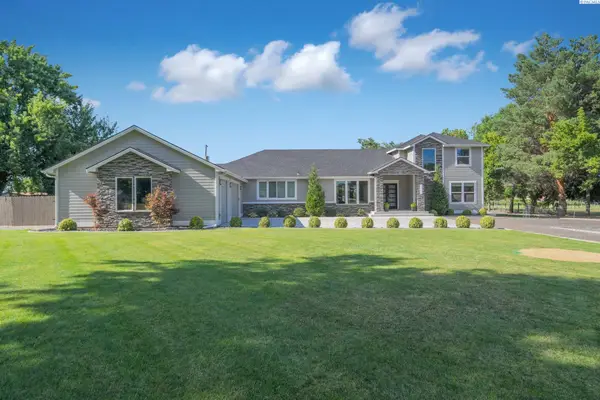 24508 S Oak St, Kennewick, WA 99337