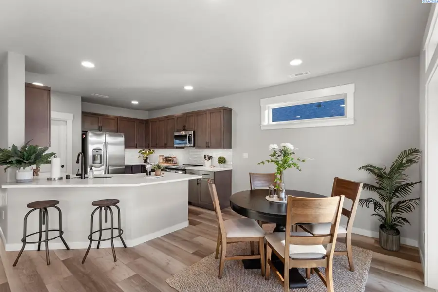 3747 Highview St., Richland, WA 99352 - #3