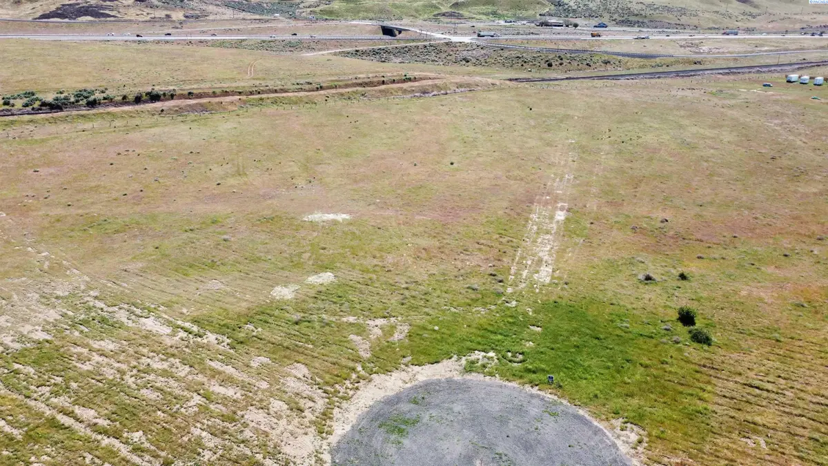 NKA T234321 Hansen Road, Prosser, WA 99350 - Image #1