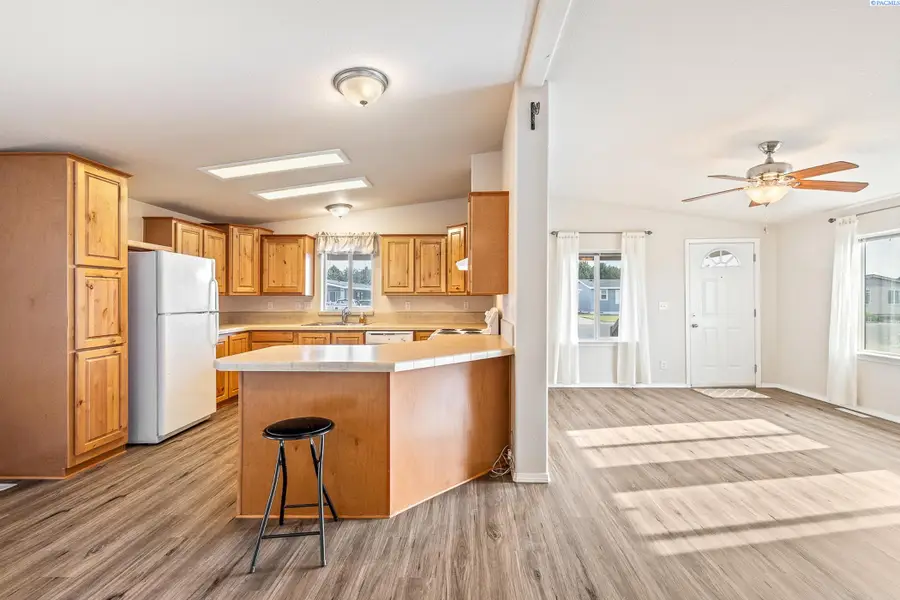 312 S Columbia Center Blvd. #51 #51, Kennewick, WA 99336 - Image #3