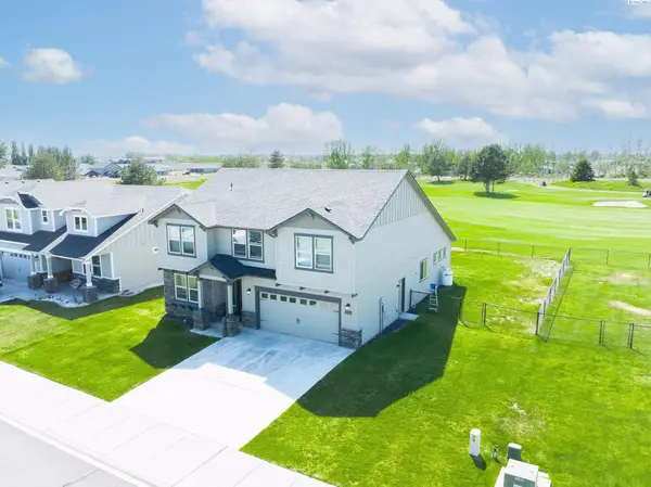 4268 Hedman Ct, Moses Lake, WA 98837