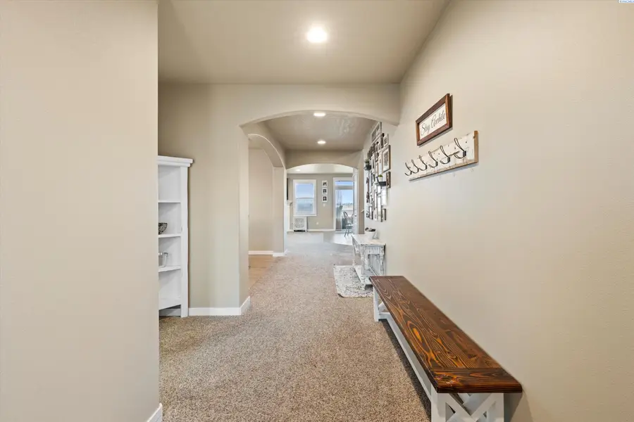 3011 S Dawes, Kennewick, WA 99338 - #2