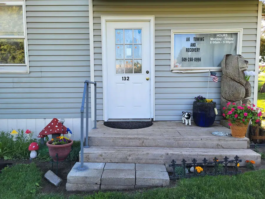 132 2nd Street, Diamond, WA 99111 - Image #2