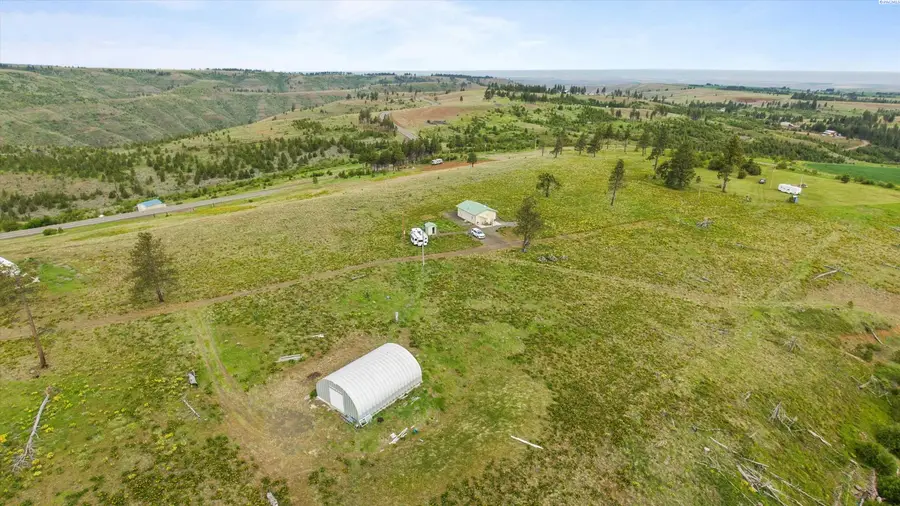 580 Reservoir Ln, Pomeroy, WA 99347 - Image #2