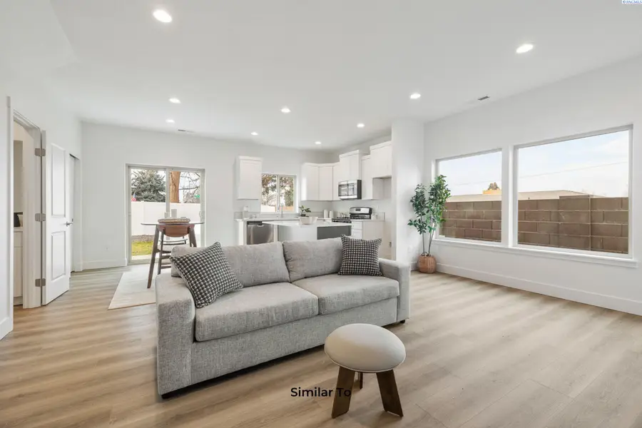 7672 Grapevine Ct, West Richland, WA 99353 - Image #3