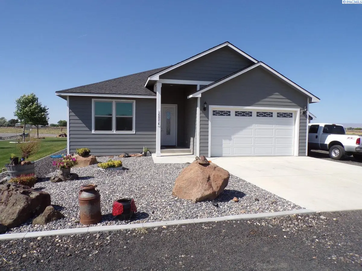 166214 W Johnson Rd, Prosser, WA 99350 - Image #1