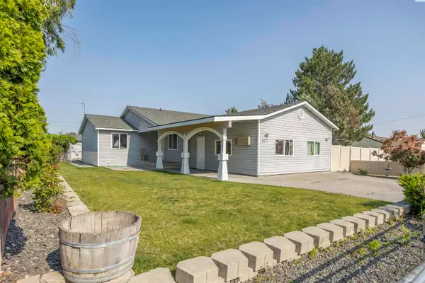 427 N Owen Ave, Pasco, WA 99301