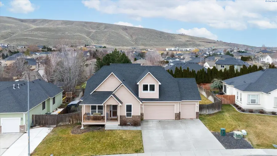 3529 Hanstead St, Richland, WA 99352 - Image #2