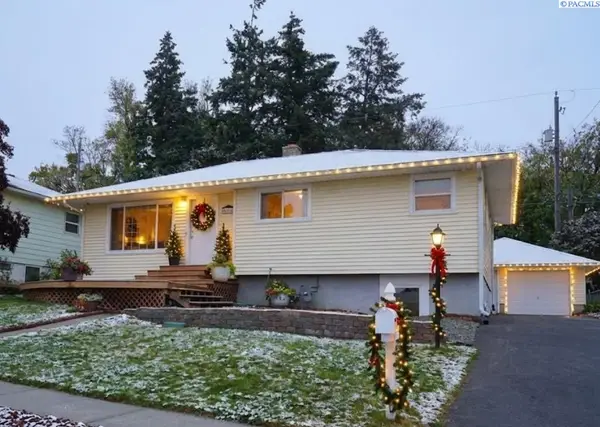 1010 NW Clifford, Pullman, WA 99163