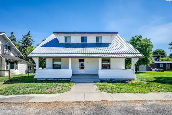 212 C St., Endicott, WA 99125