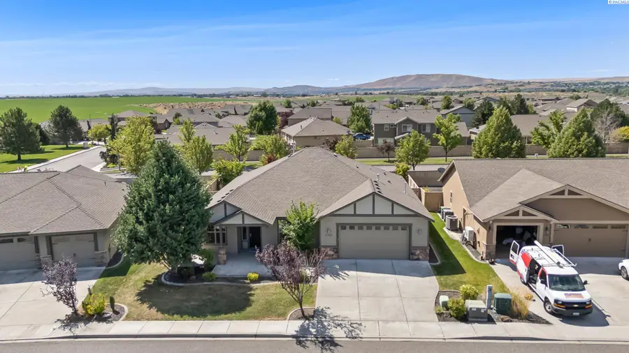 2935 Crosswater Loop, Richland, WA 99354 - Image #2