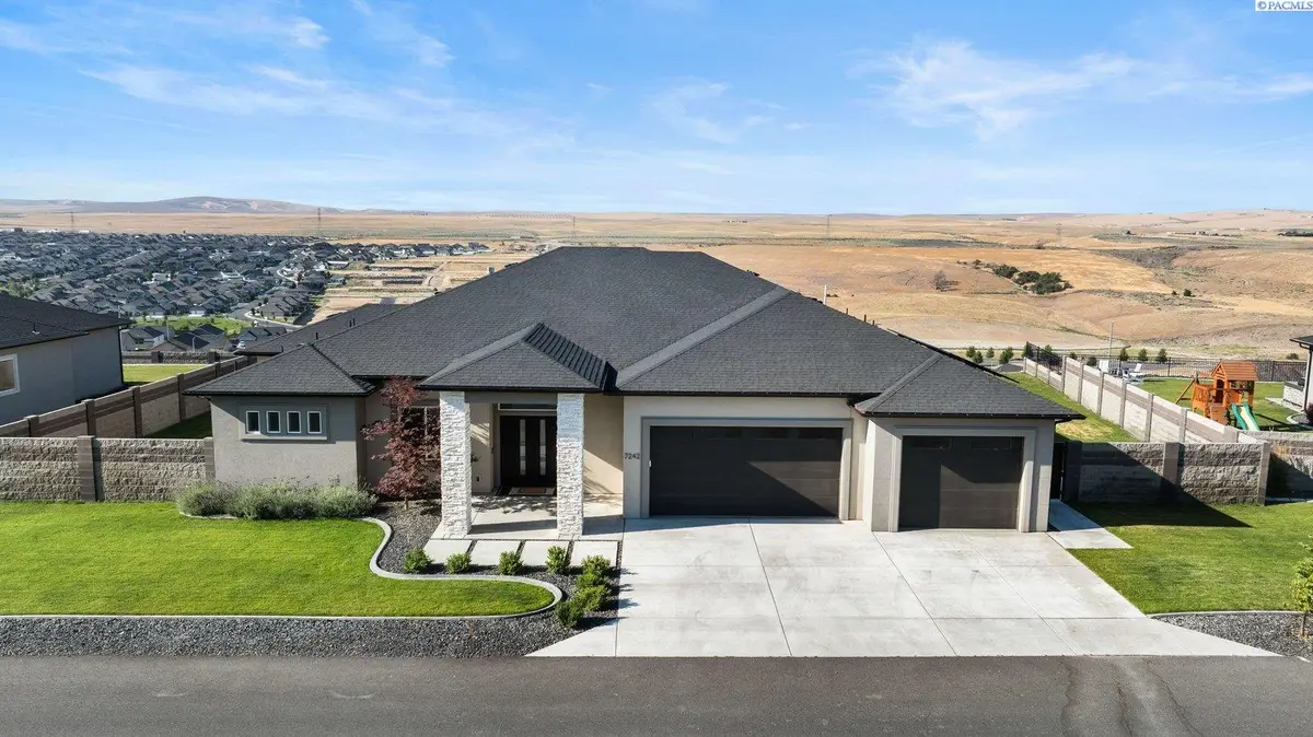 7242 W 22nd Place, Kennewick, WA 99338 - #1