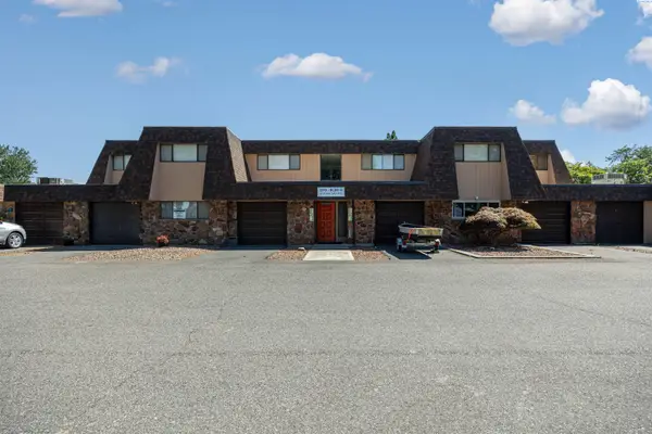 2913 W John Day Ave #D-103, Kennewick, WA 99336