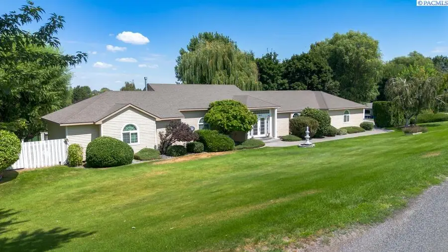 3413 Eastlake Drive, West Richland, WA 99353 - Image #3