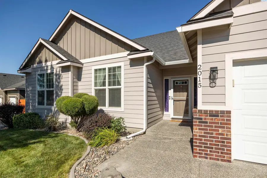 2015 S Sheppard St, Kennewick, WA 99338 - Image #2