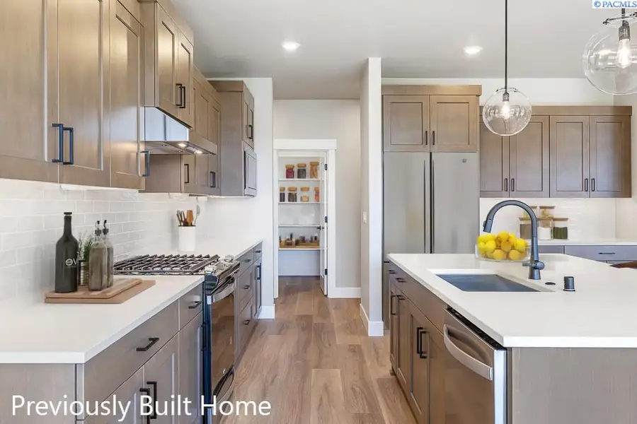 12005 Vincenzo Dr., Pasco, WA 99301 - Image #3