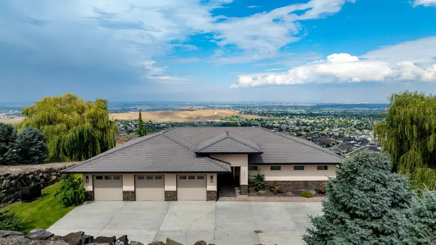 1232 N Bermuda Rd, Richland, WA 99352 - Image #2